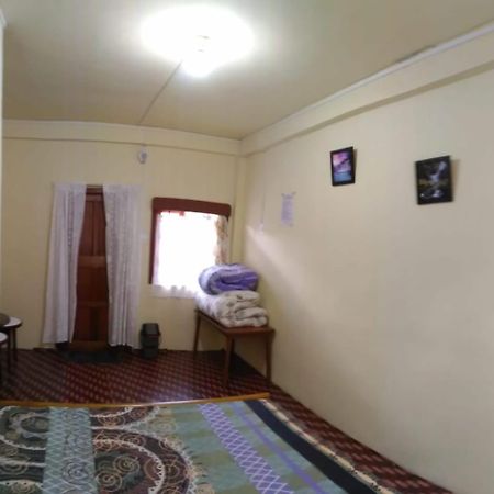 Goshen Homestay Черапунджи Екстериор снимка
