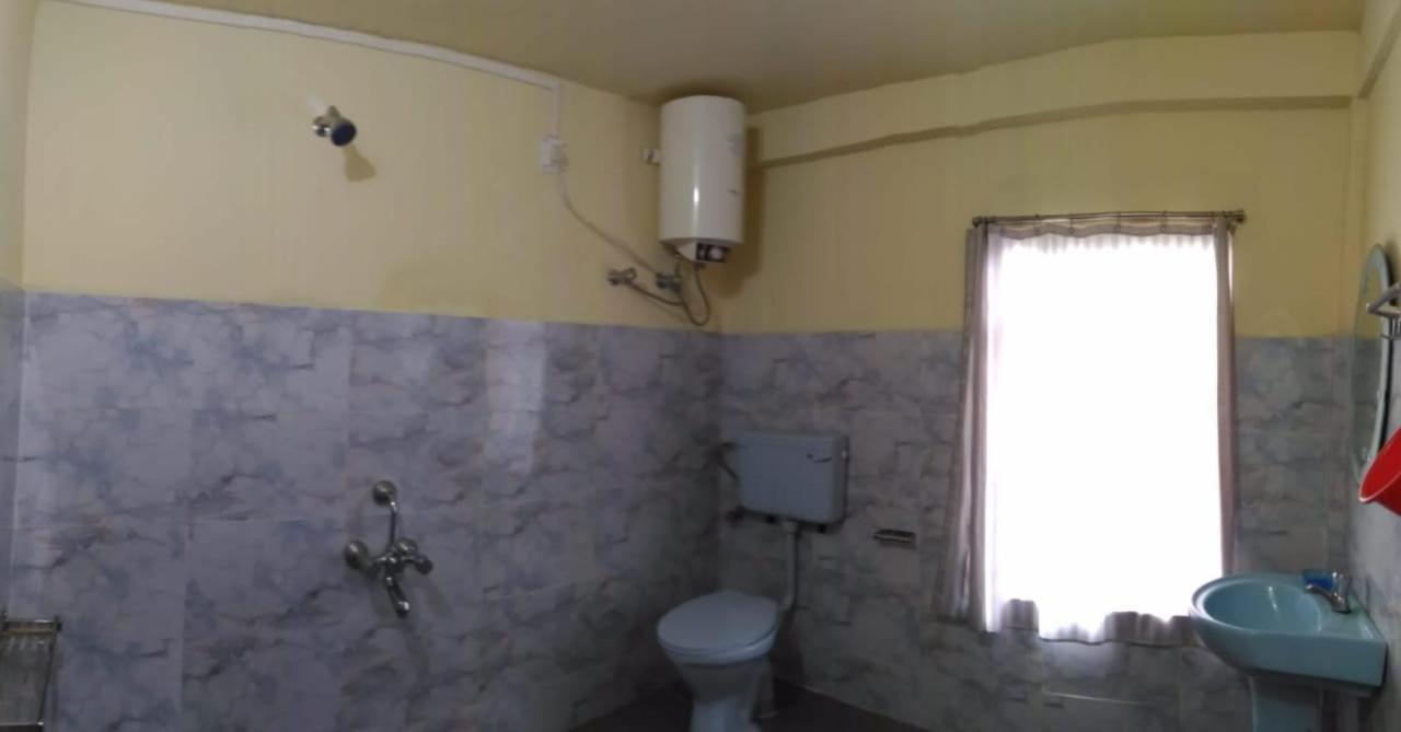 Goshen Homestay Черапунджи Екстериор снимка